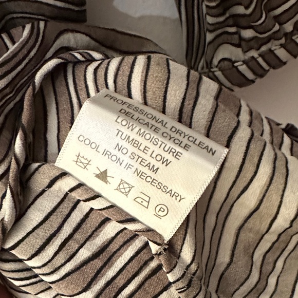 Tory Burch Black and White Striped Blouse - Preloved - Picture 10 of 10